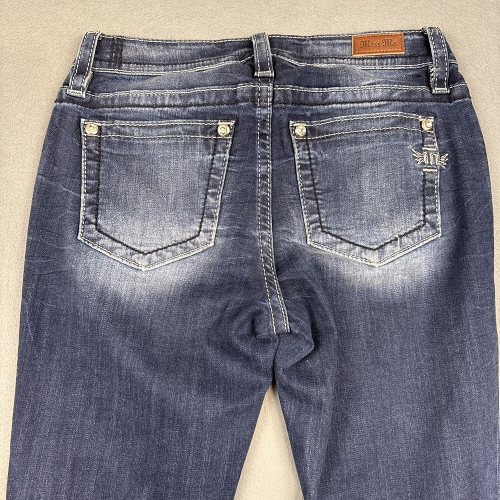 Miss Me Boot WOMENS 28/30 Jeans THICK STITCH EMBELISHED RHINESTONES WHISKERING